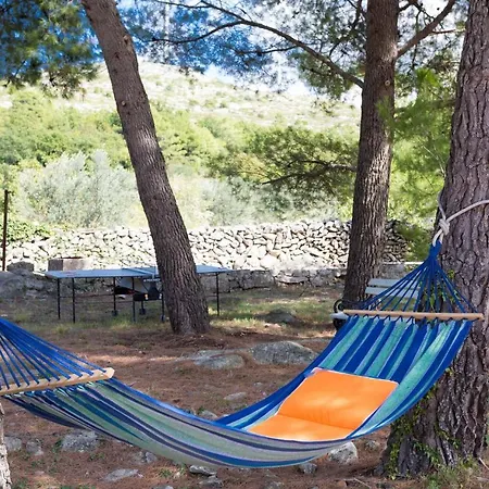 Apartamento Holiday Stone Garden- Holiday With Terrace And Garden View